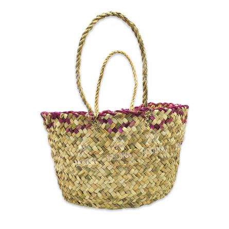 عرضه زنبیل حصیری کوچک