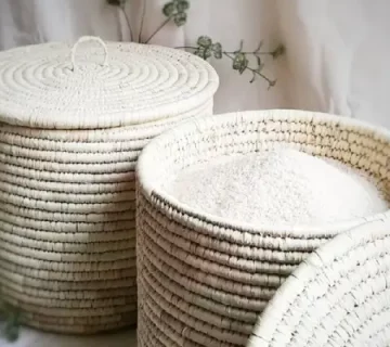 بازارها و مغازههای محلی